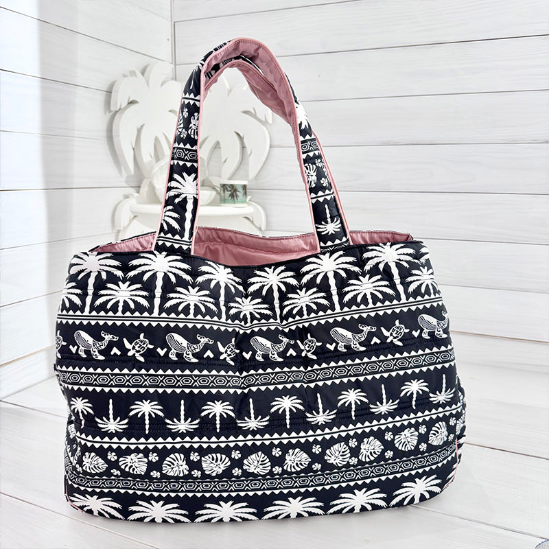 ハワイアン柄の中綿キルティング大容量トートバッグ