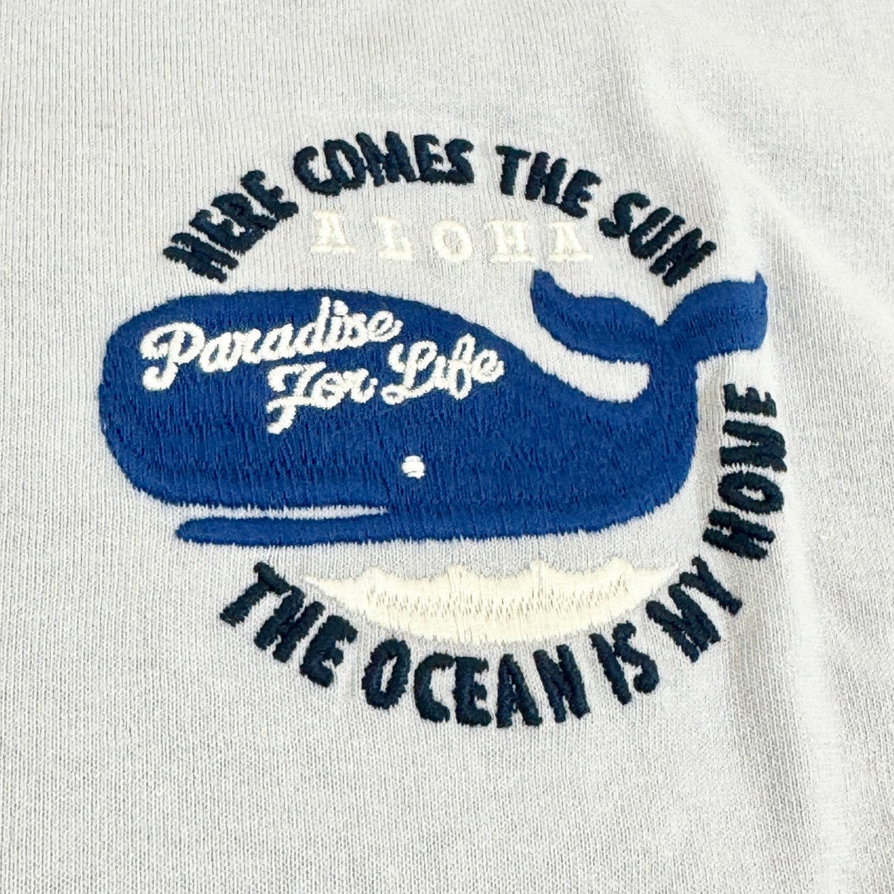 クジラ刺繡デザイン 長袖Tシャツ