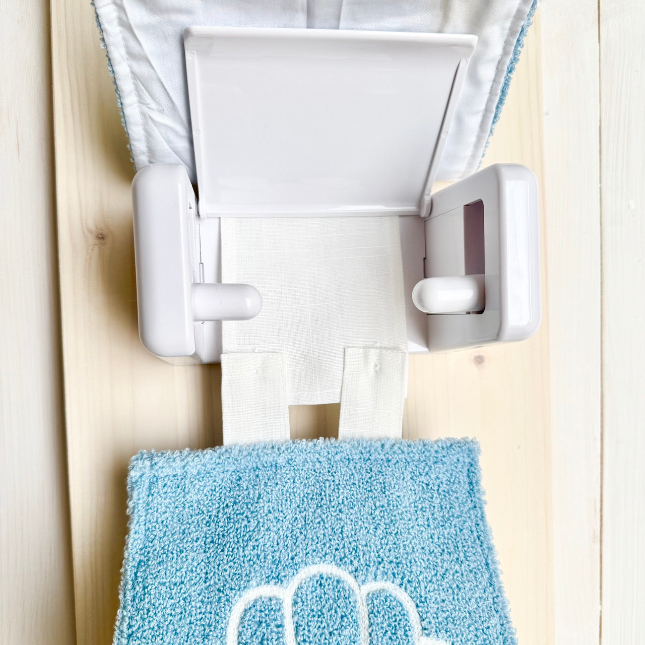 トイレットペーパーホルダーカバー 簡単取り付け