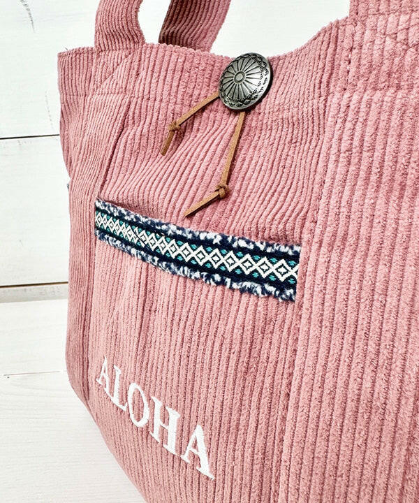 コンチョ付きレディースバッグ