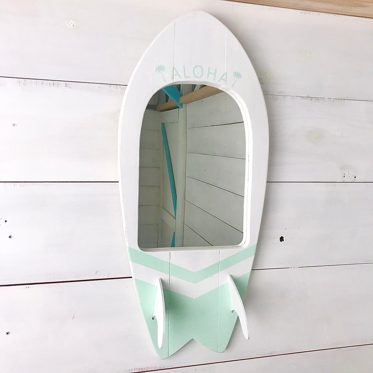 SURF BOARD MIRROR WHITE-lime