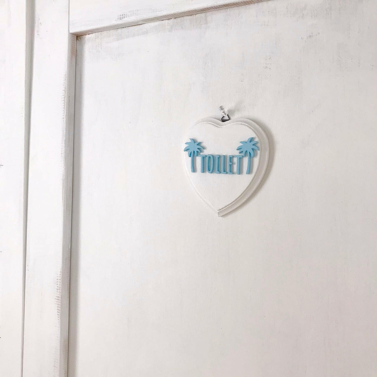 HEART TOILET SIGN PLATE white-bl
