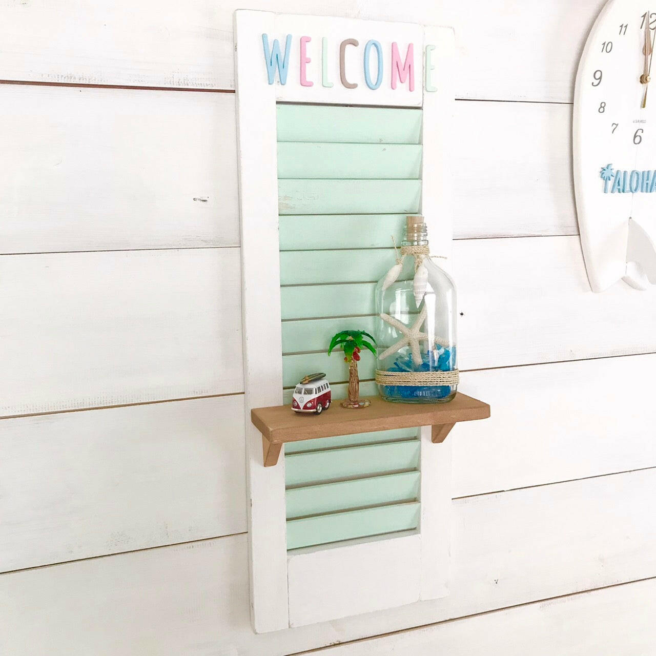 LOUVER LATTICE display shelf