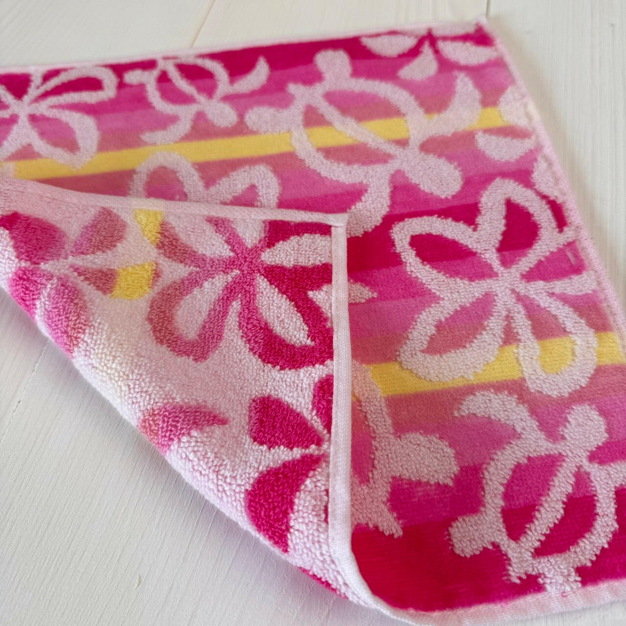 ピンクグラデーションはんかち ジャガード織