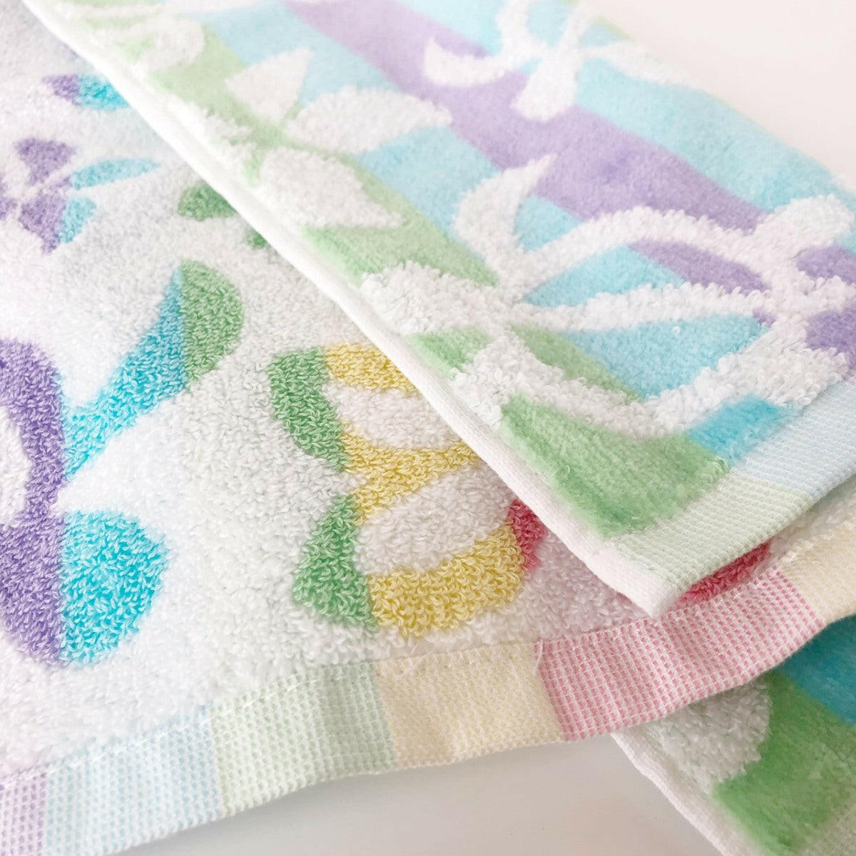 やわらか素材フェイスタオル ハワイアン