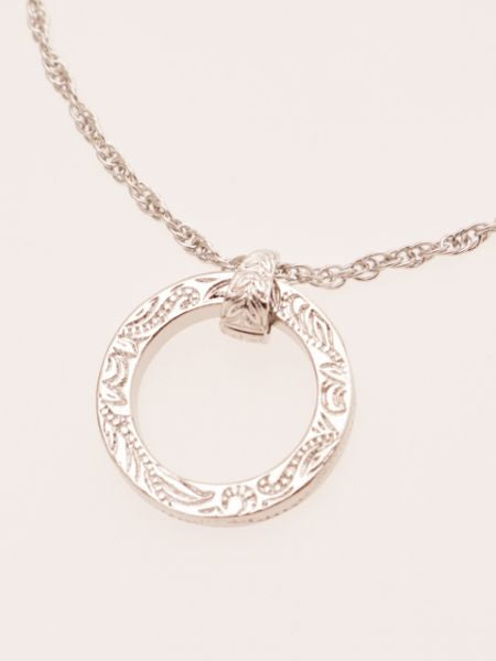 HAWAIIAN NECKLACE CIRCLE SCROLL　SILVER