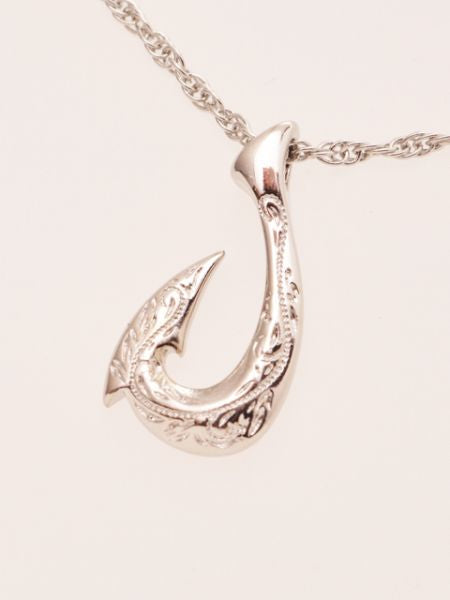 HAWAIIAN NECKLACE SCROLL FOOK
