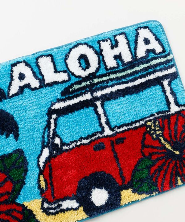 ブルーカラーのALOHAロゴとワーゲンバス風デザインのハワイアンパイルマット