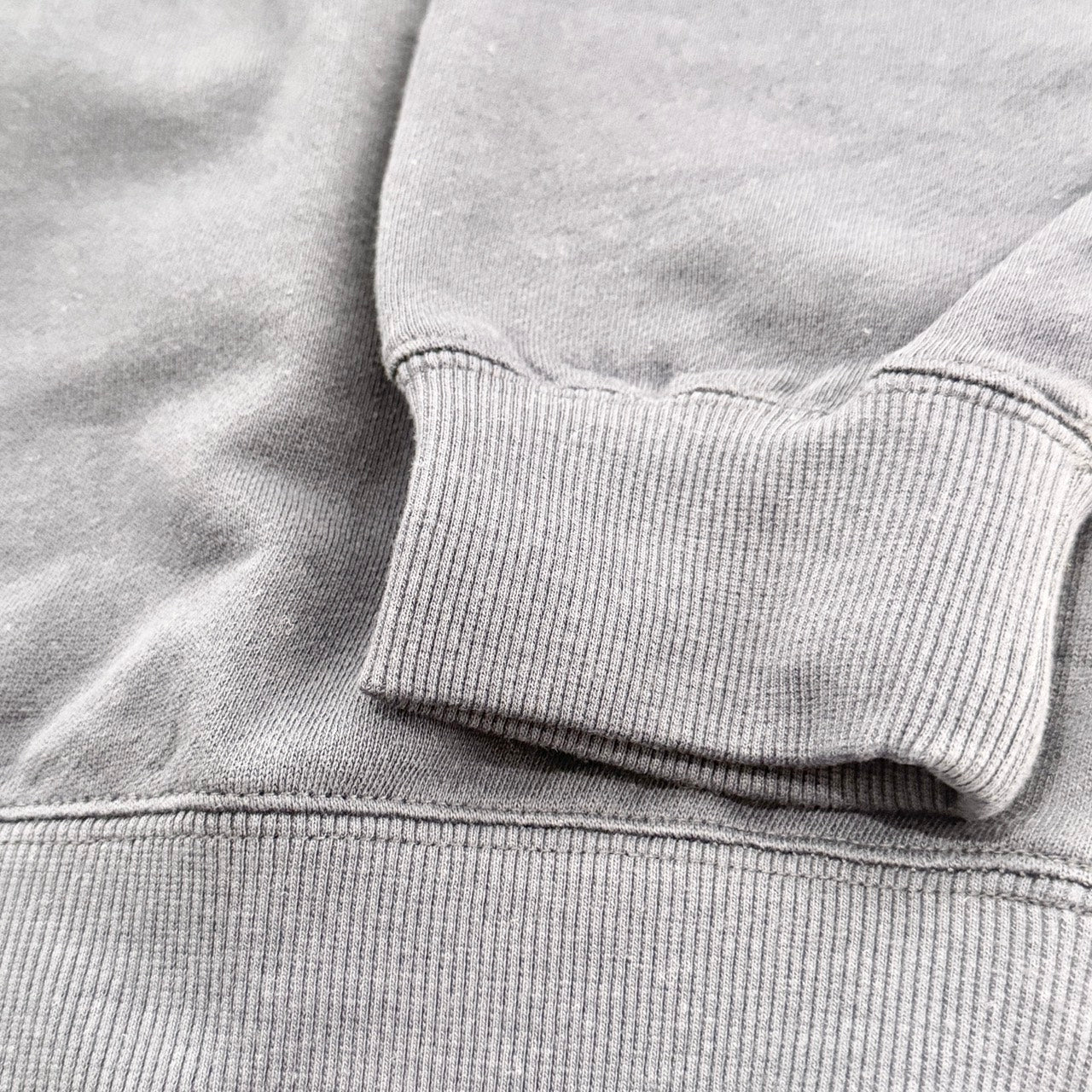 ハワイアンデザイントレーナー スウェット フララニハワイ