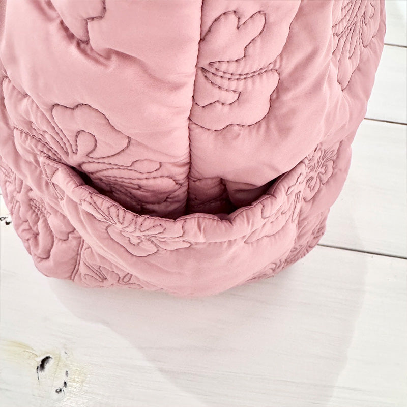 中綿キルティング刺繍トートバッグ サイドポケット・内ポケット付き