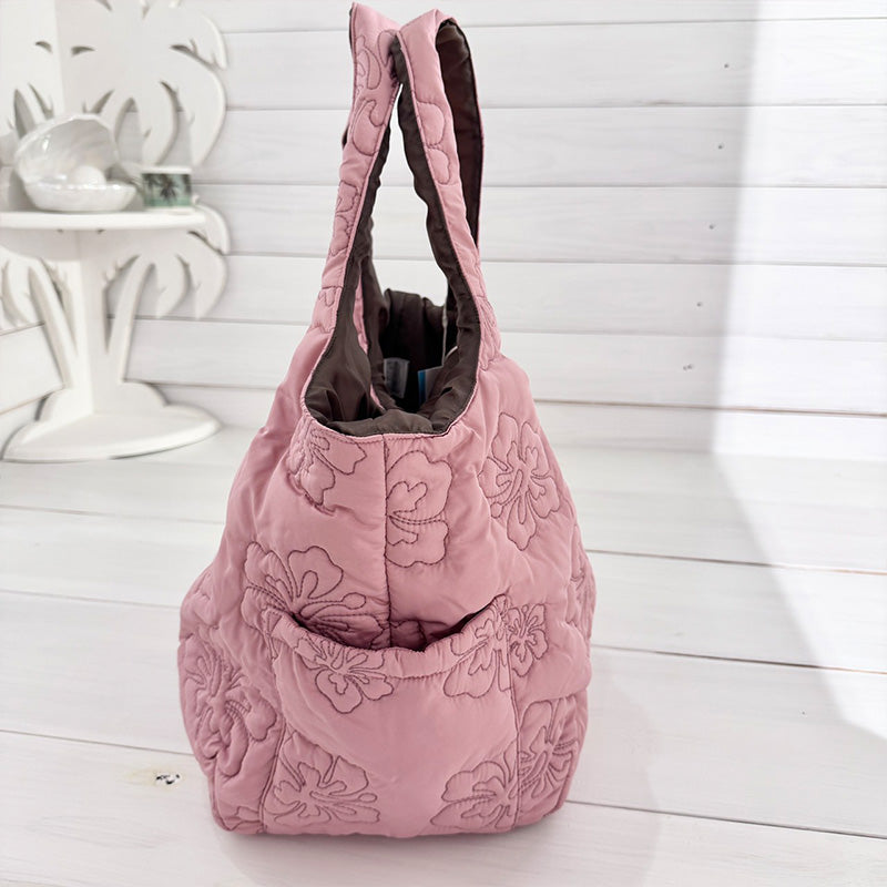 中綿キルティング刺繍トートバッグ サイドポケット・内ポケット付き