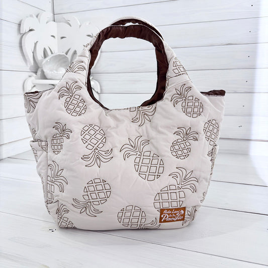 中綿キルティング刺繍トートバッグ サイドポケット・内ポケット付き