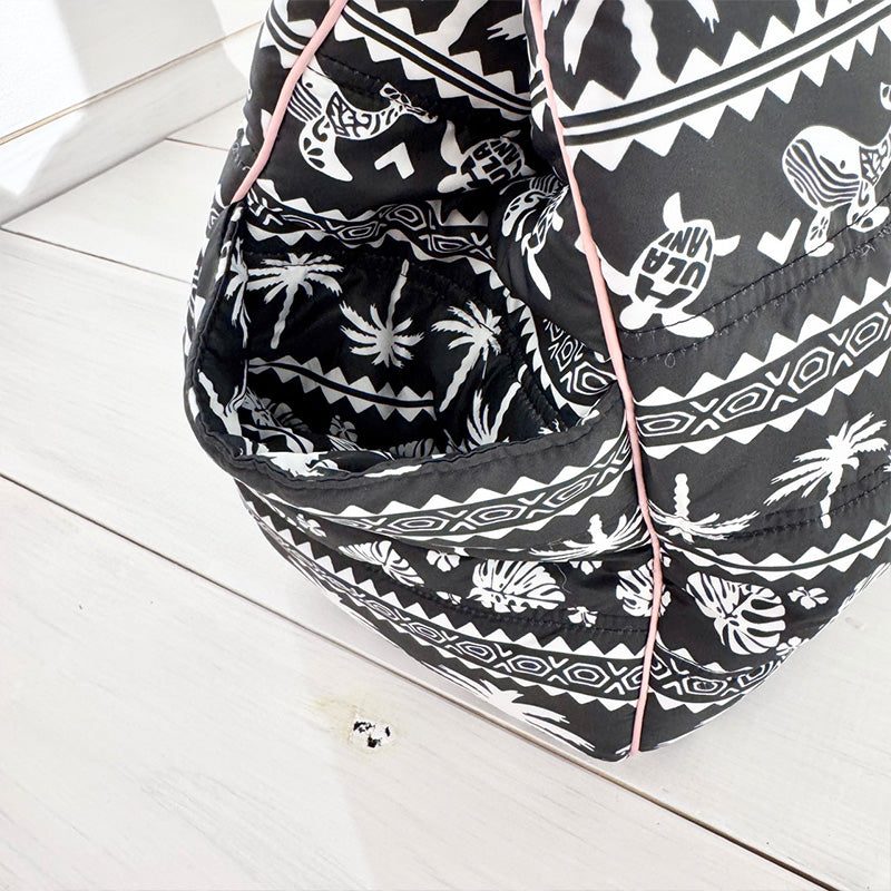 ハワイアン柄の中綿キルティング大容量トートバッグ