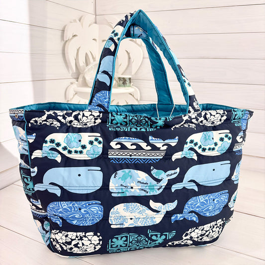 ハワイアン柄の中綿キルティング大容量トートバッグ