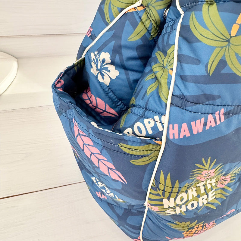 ハワイアン柄の中綿キルティング大容量トートバッグ」