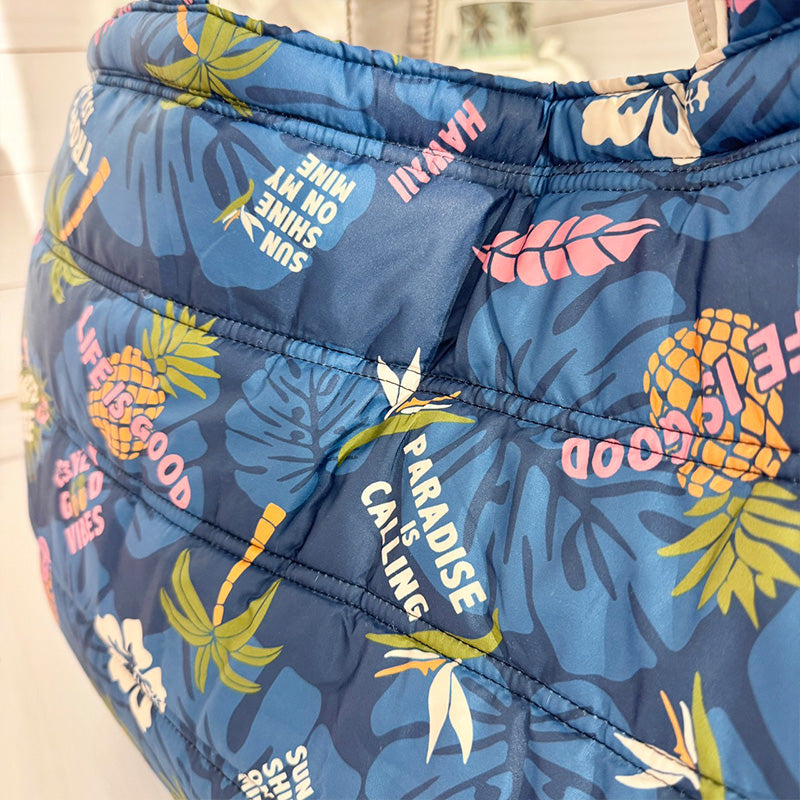 ハワイアン柄の中綿キルティング大容量トートバッグ」