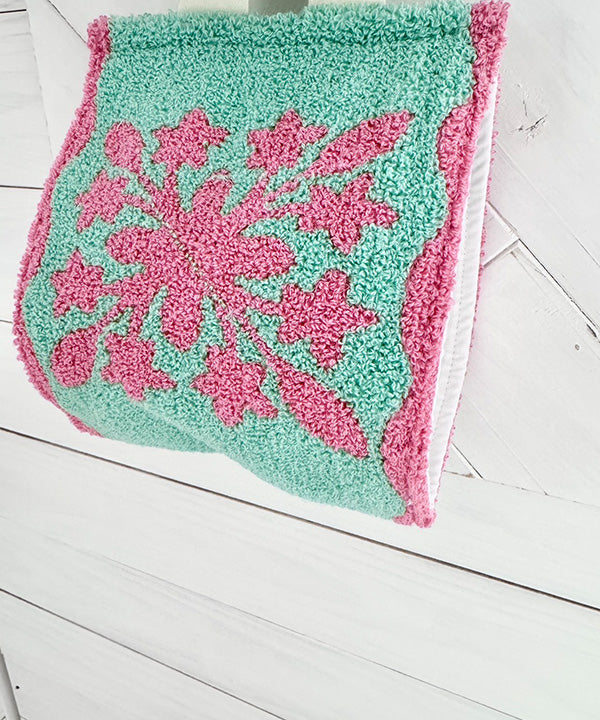 トイレットペーパーホルダー／ハワイアンキルト／刺しゅう／トイレインテリア