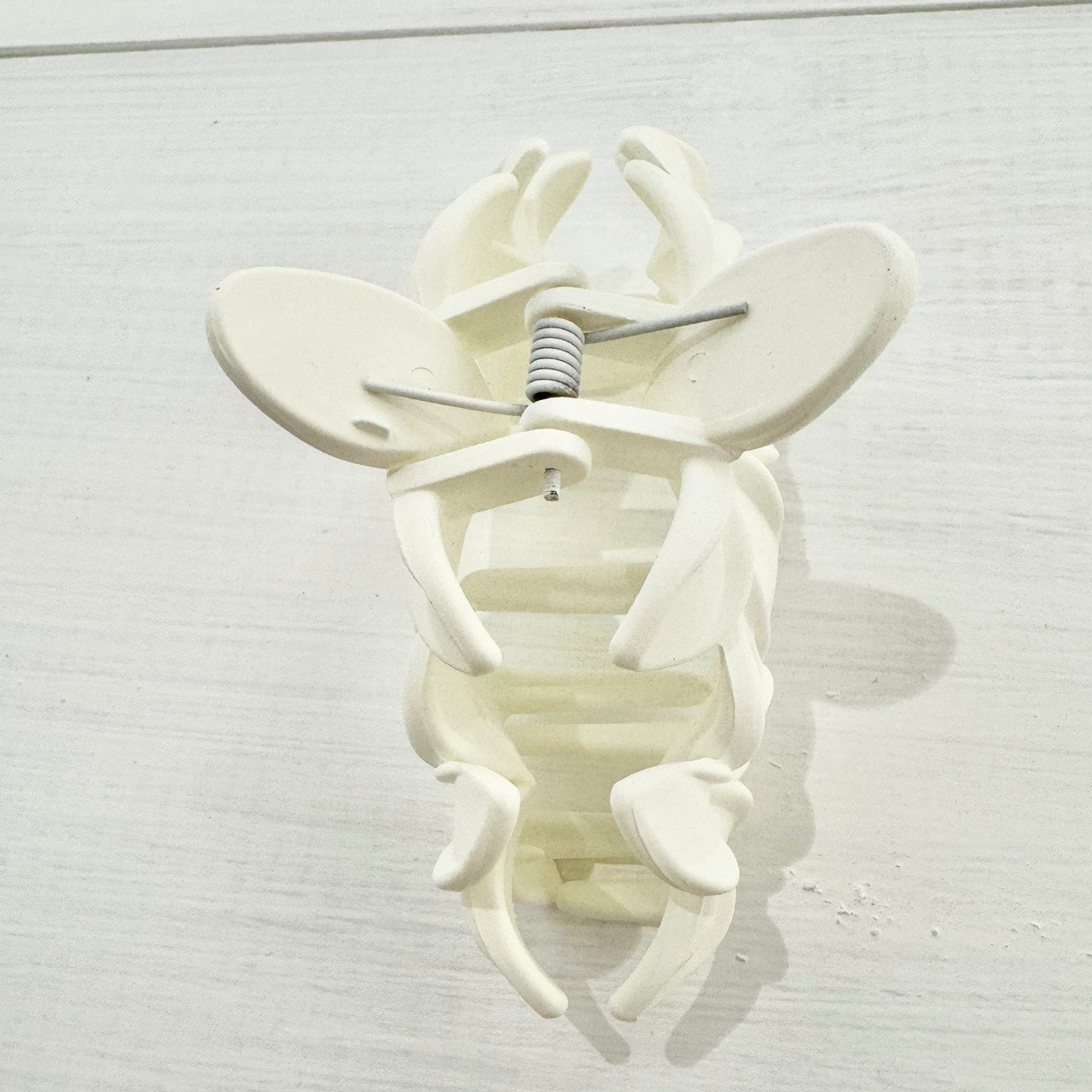 ハワイアンアクセサリー 白 プルメリアの花びらデザイン 大きめサイズ