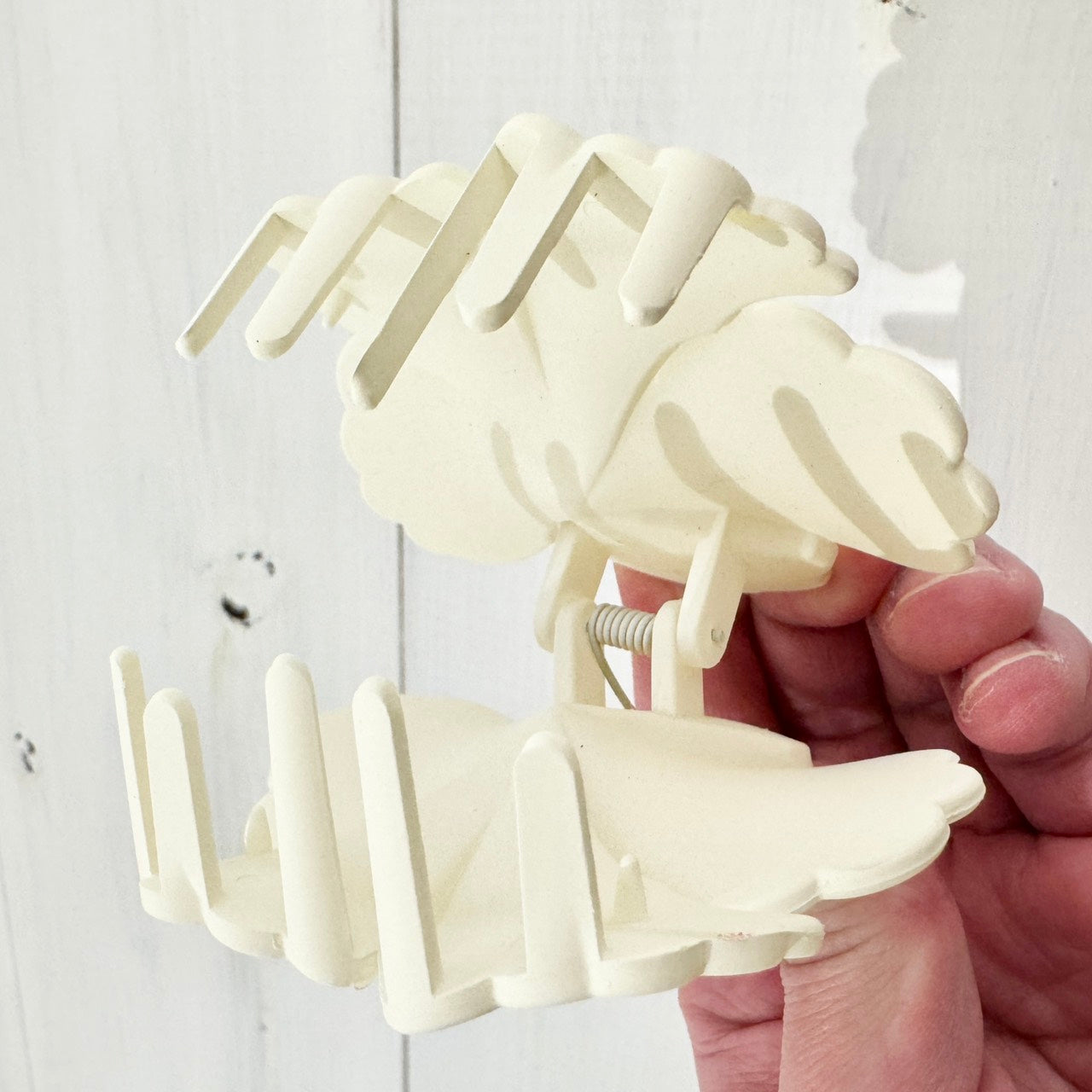 おしゃれなかみ髪留め 白