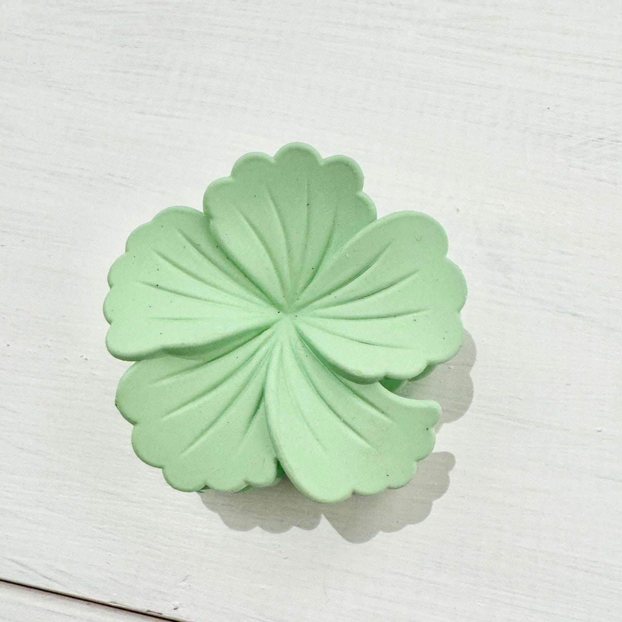 ハイビスカスバレッタ 髪留め