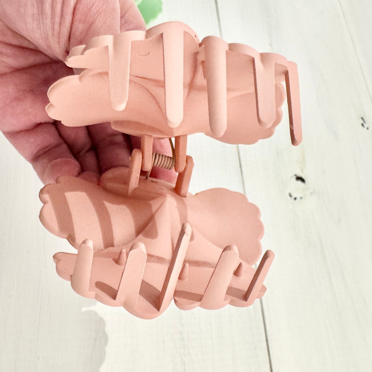 人気の髪留め バレッタ