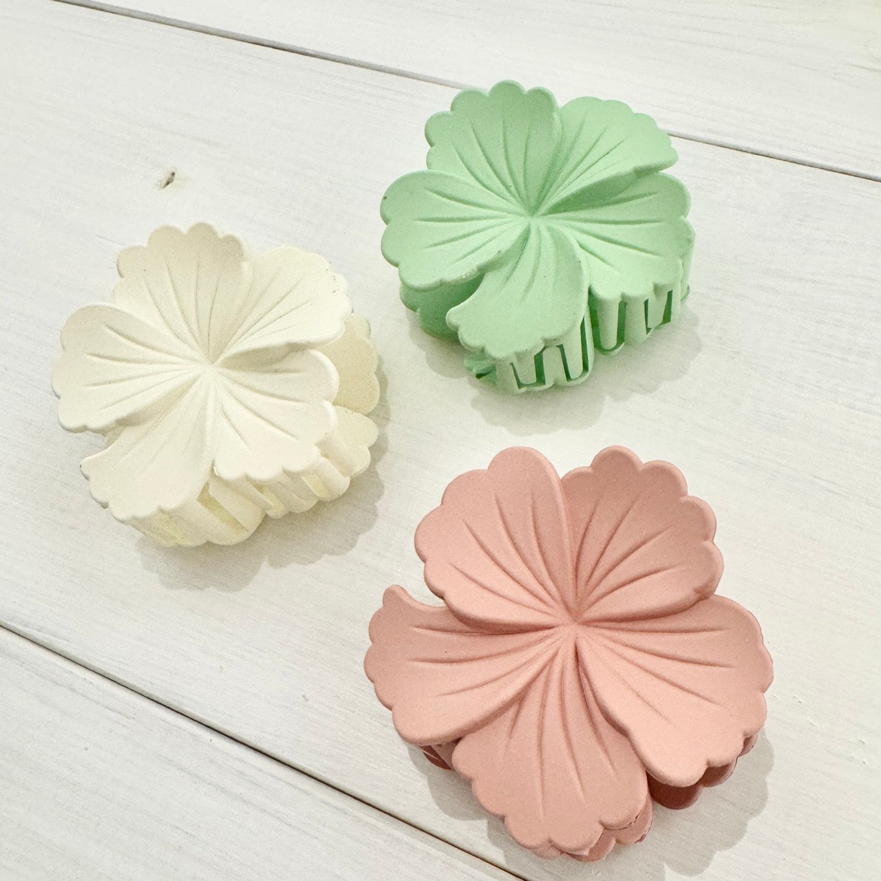 マットカラー バレッタ