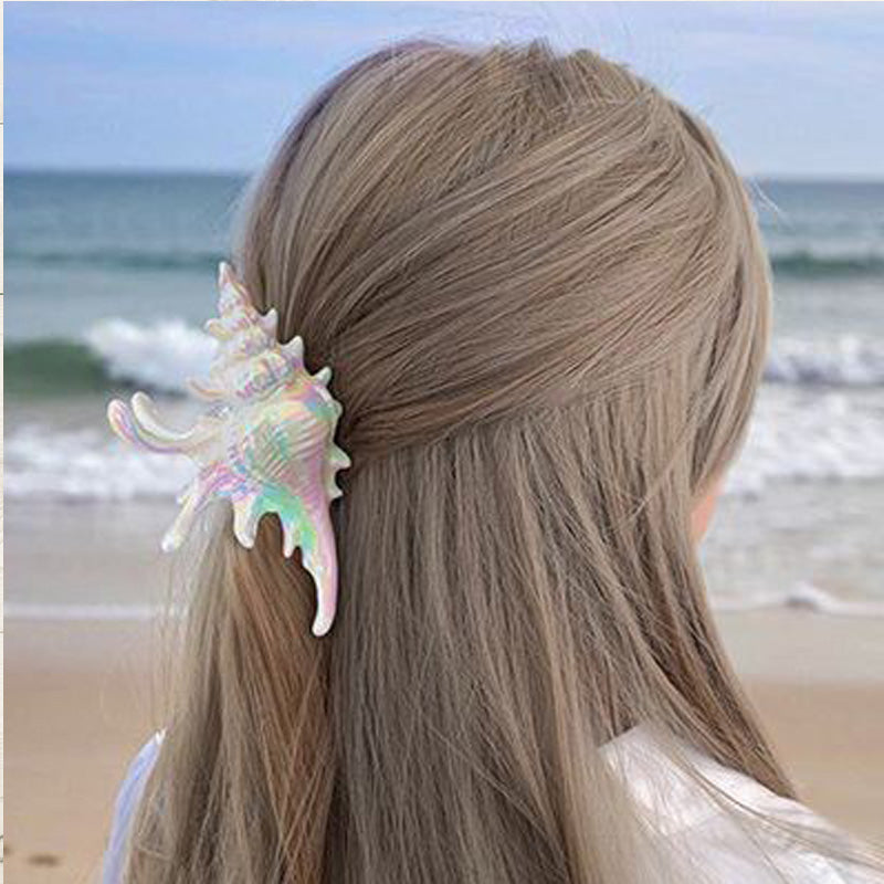 貝殻のバレッタ 髪留め かわいい