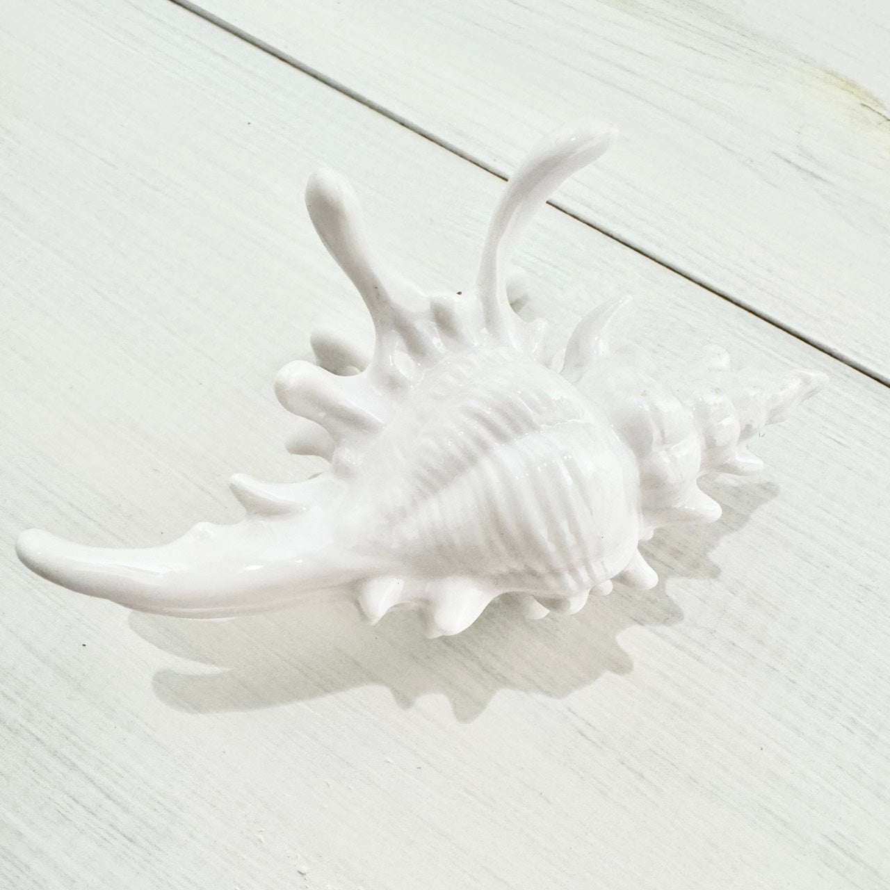 貝殻のデザインバレッタ 髪留め