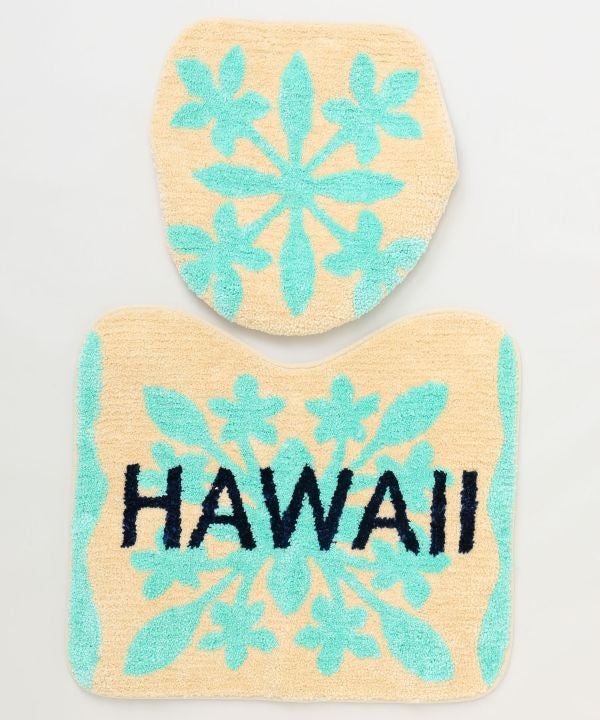 ハワイアンキルトモチーフのトイレマットとフタカバーセット。爽やかなカラーで南国の自然を感じるトイレインテリア。