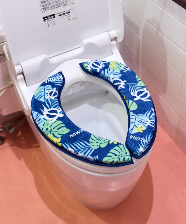 ふかふか極厚 便座シート 貼るだけ簡単