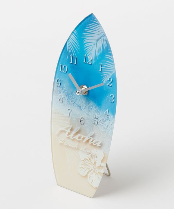 白い砂浜のビーチを描いたハワイアン サーフボード型壁掛け時計 Sサイズ