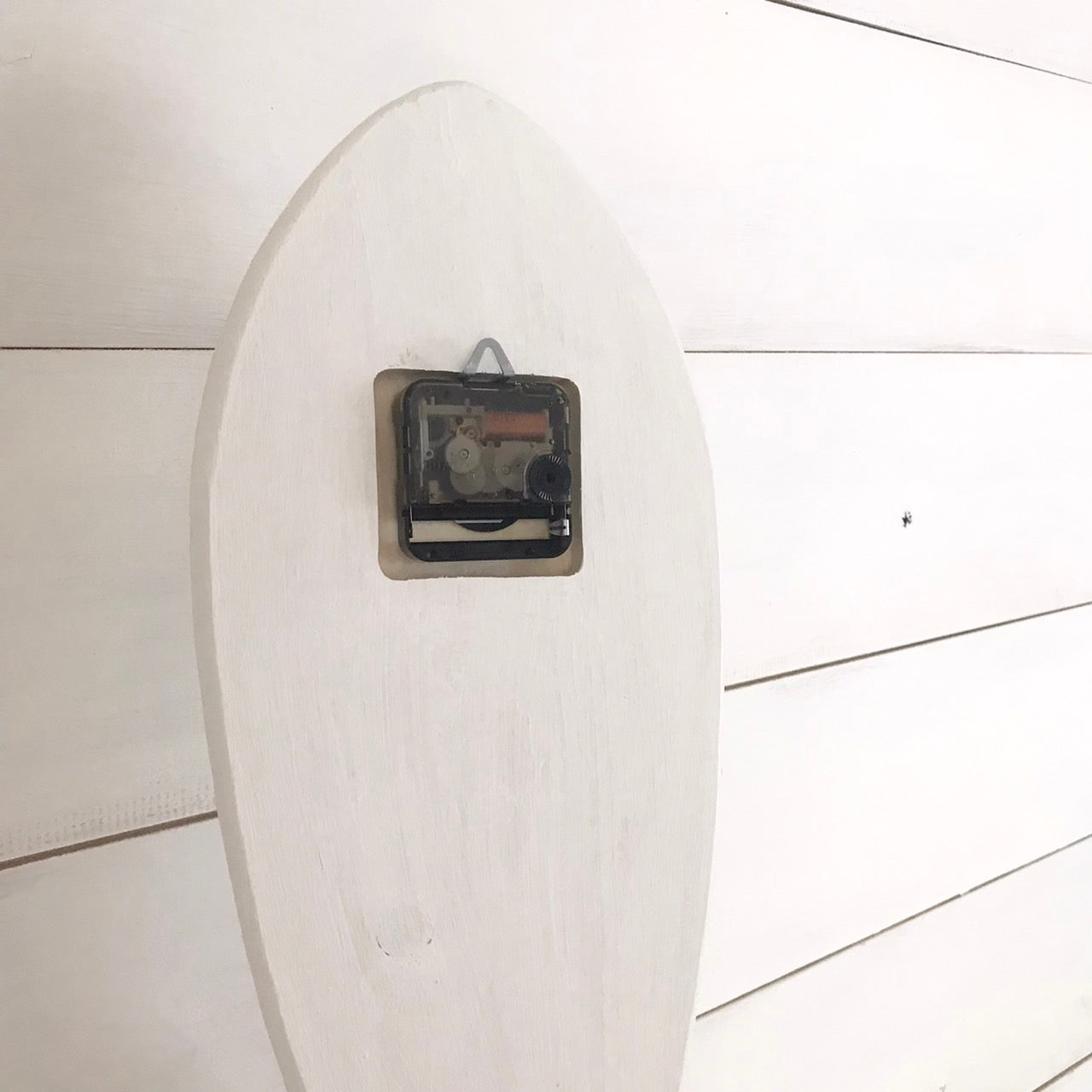 サーフボード型時計 ハワイアン壁掛け時計 フィッシュテールボード スワローテール レトロサーフボードクロック 西海岸 カリフォルニア –  seashells