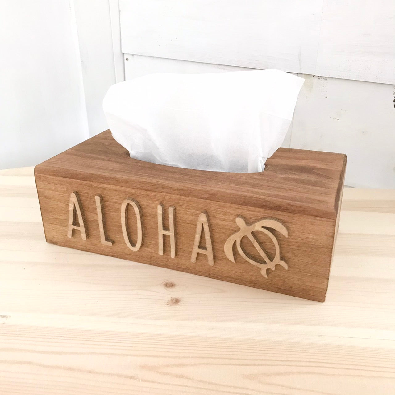 WOOD TISSUE BOX ALOHA&HONU natural