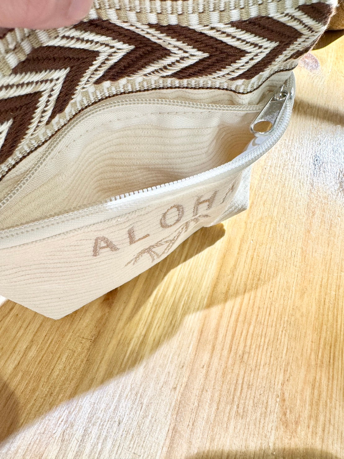 HAWAIIAN POUCH KAILA　WHITE