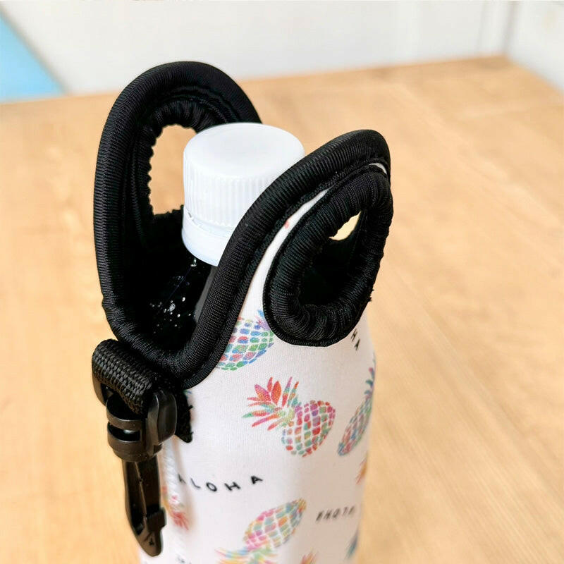 ペットボトルケース カラビナ付き